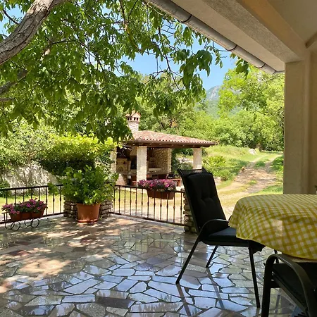 Guest House Renata Plomin Exterior photo
